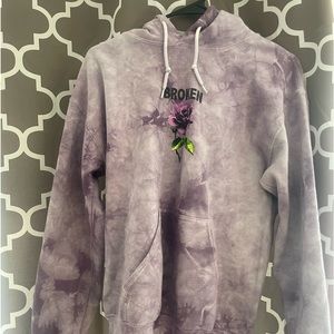 Women’s broken promise size small hoodie sweatshirt